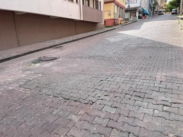 Muhtar Kabak: İzmit Belediyesinden temel hizmetleri dahi alamıyoruz