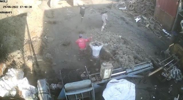işte tel fabrikasındaki dehşet görüntüler!