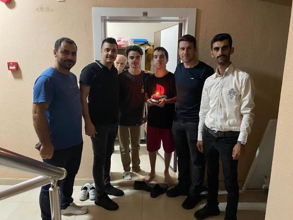 Çağlayan ağabeyinin izinde!