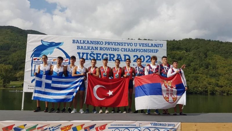Balkan şampiyonluğuyla çifte gurur yaşadılar