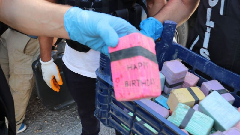 Uyuşturucu paketlerine yazdıkları şok etti