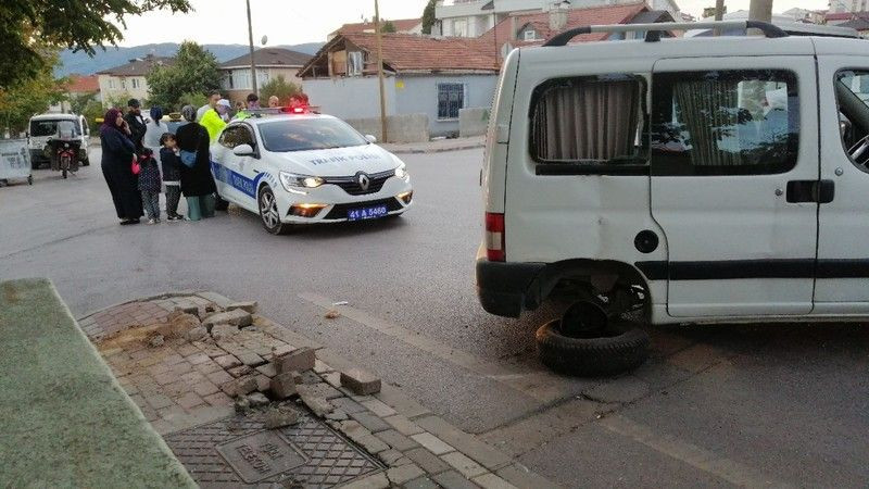 Araçta takla attı, burnu bile kanamadı!