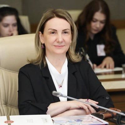 AKP’nin kadınları onu istiyor!