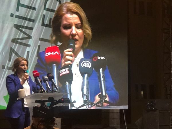 Büyükşehir’i Akşener’e şikayet etti