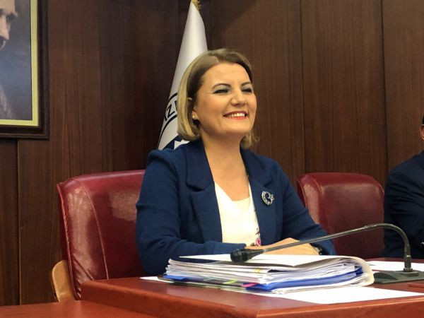 Aylardır alamadığı yetkiyi 3 dakikada aldı!