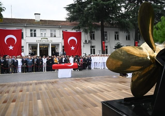 Şehidin naaşı baba ocağına uğurlandı