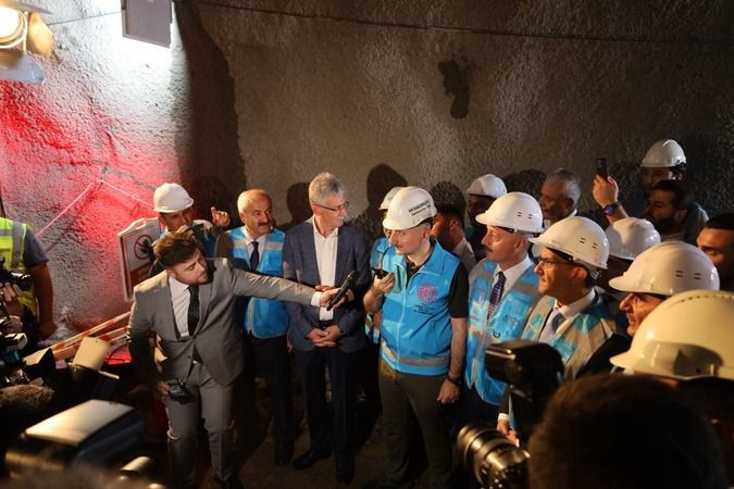 Dev metro projesinin tünelinde ışık gözüktü