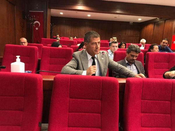Program gezmekten Meclis üyelerine vakit kalmamış!