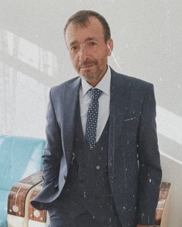 Alabora olan tekneye ulaşıldı, suya düşen şahıs aranıyor
