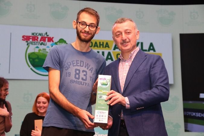 Sıfır Atık Festivali’nde dikkat çeken münazara! Büyükakın, bakın ne teklif etti