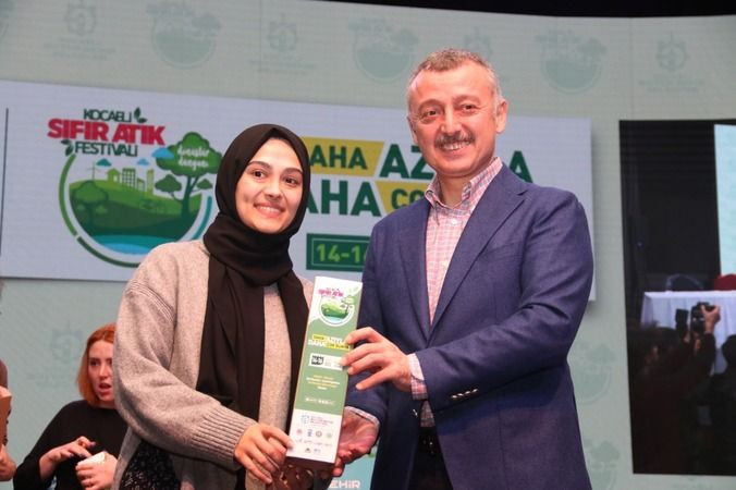 Sıfır Atık Festivali’nde dikkat çeken münazara! Büyükakın, bakın ne teklif etti