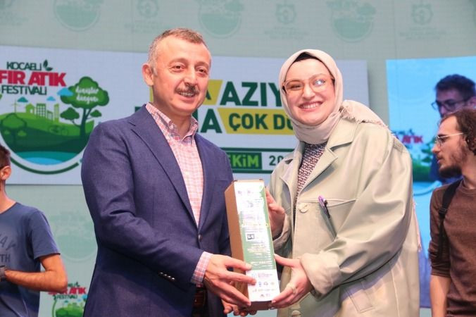 Sıfır Atık Festivali’nde dikkat çeken münazara! Büyükakın, bakın ne teklif etti