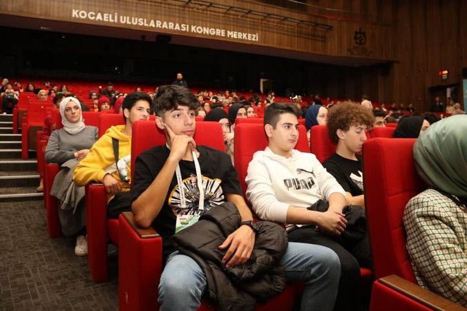 Sıfır Atık Festivali’nde dikkat çeken münazara! Büyükakın, bakın ne teklif etti