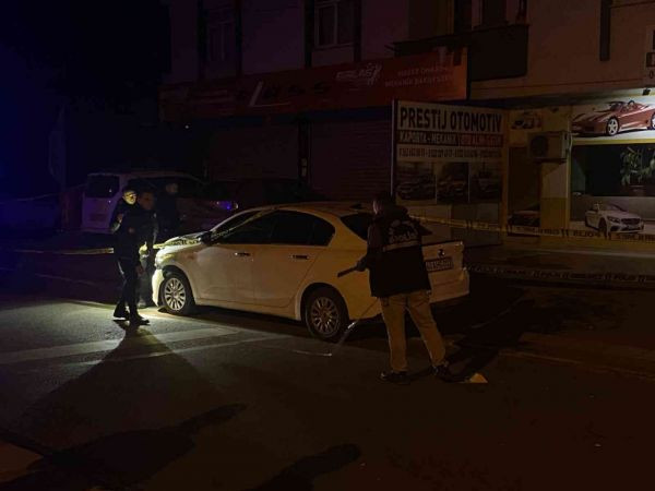 Arkadaşının kaza yaptığı yere gitti, husumetlileri tarafından vuruldu
