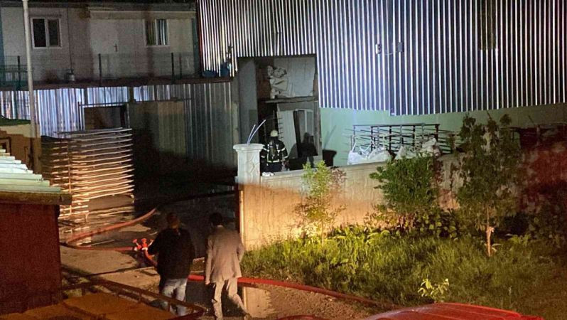 Kocaeli’de fabrika yangını