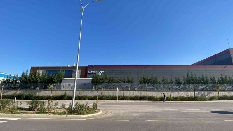 Kocaeli'de fabrikada çinko patlaması, çok sayıda yaralı var