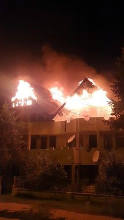 Kocaeli'de 2 villada yangın