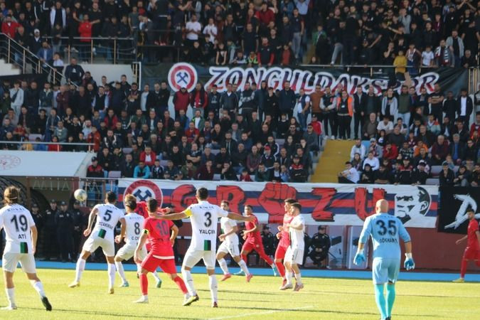 Kocaelispor deplasmandan 3 puanla döndü!