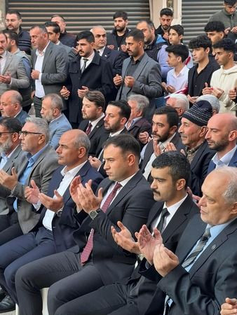 Ülkücüler Körfez’de yeni binayı açtı
