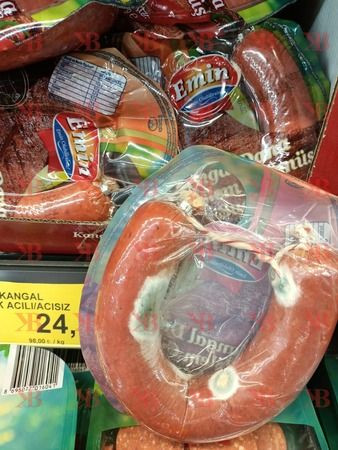 İzmit'teki o zincir marketteki sucukları görenler şok oldu!