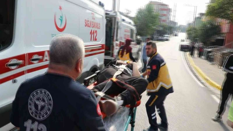 Paramparça olan otomobilde can pazarı