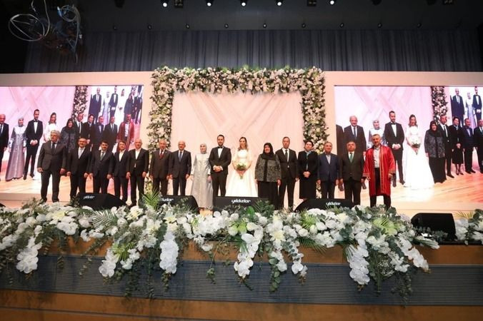 Fikri Işık’ın düğünü için Ankara’ya akın ettiler