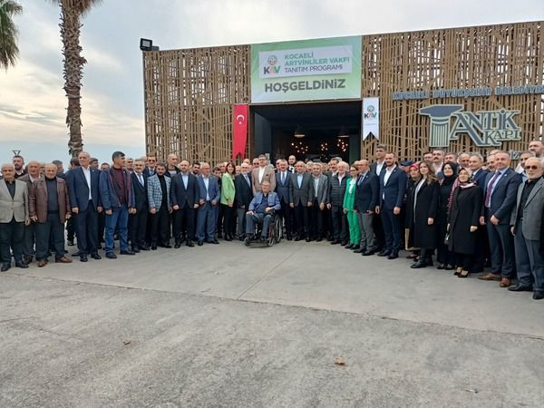Bu vakıf çok konuşulur! Bir araya geldiler