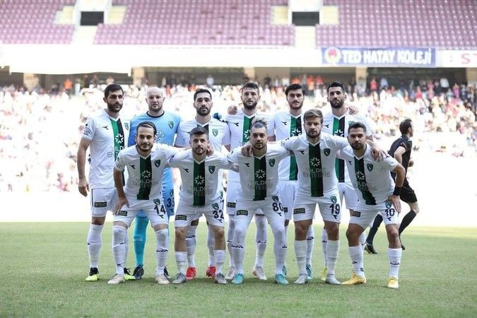 KOCAELİSPOR DEPLASMANDAN 1 PUANLA DÖNDÜ!