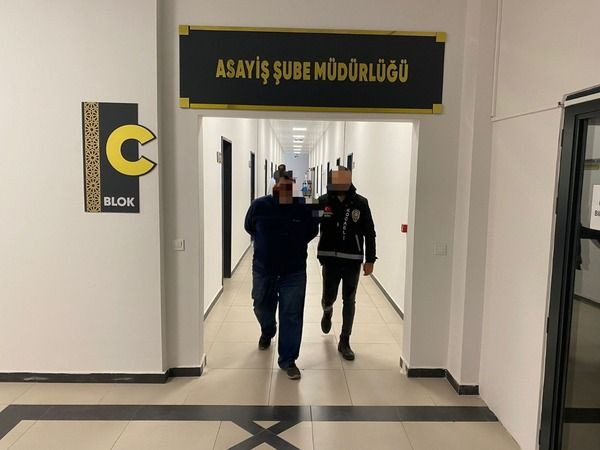 10 yıl hapis cezasıyla aranan şahıs yakalandı