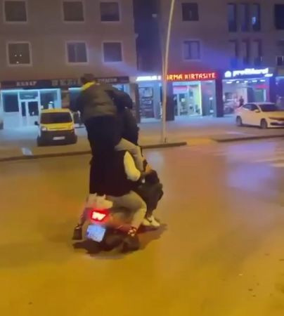 Kocaeli'de trafikte ŞOK eden görüntü! Görenler şaştı kaldı