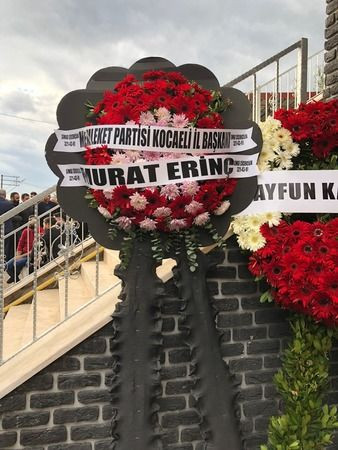 İnce’den Kılıçdaroğlu’nun Kocaeli’deki cenazesine çelenk!