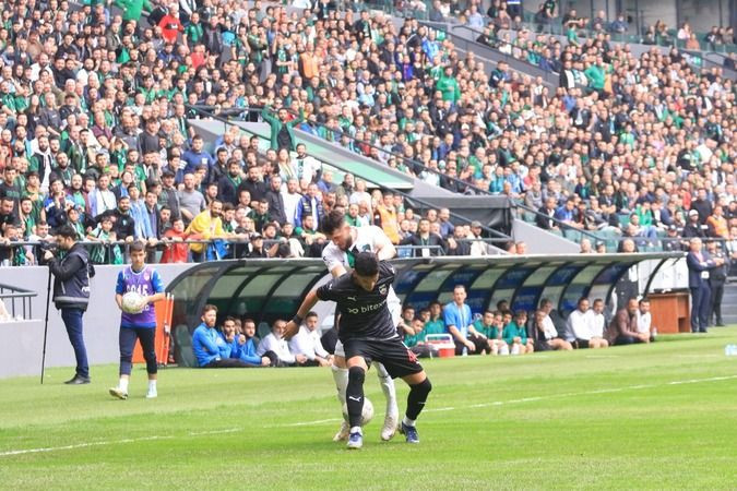 Kocaelispor, ıslıklana ıslıklana 3 puanı aldı!