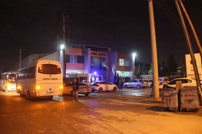 Kocaeli'deki fabrikada, çok sayıda işçi yemekten zehirlendi