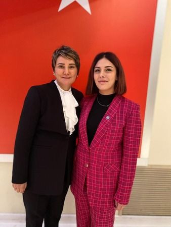 Belediyede siyaset CHP’lilere yasak İYİ Partililere serbest!