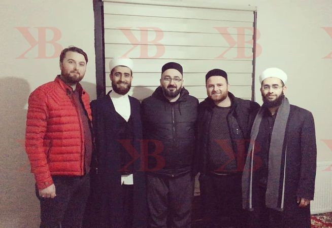 Ülkücü başkan tarikatçı çıktı! Atatürk düşmanlığına beğeni yağdırdı!