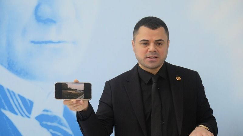 “Belediye vatandaşın parasıyla gezmeye gidiyor”