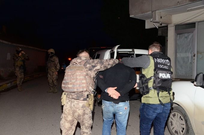 Kocaeli'de 'Kökünü Kurutma Operasyonu'nda 157 kişi tutuklandı
