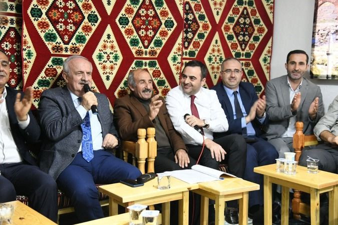 Bizim başkanlar türkücü çıktı!