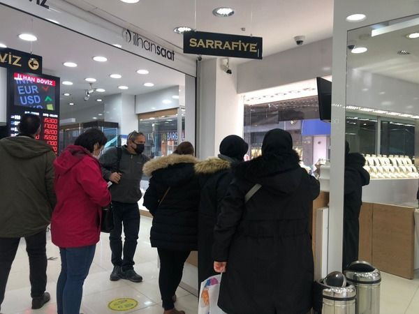 Kur korumalı vadeli mevduatla tanışma yıl dönümü! Geçen yıl bu gece dolar çakıldı!