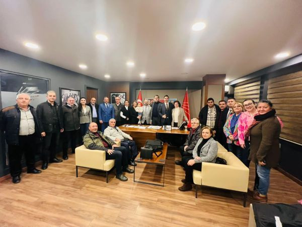 CHP’de ilk istifa!