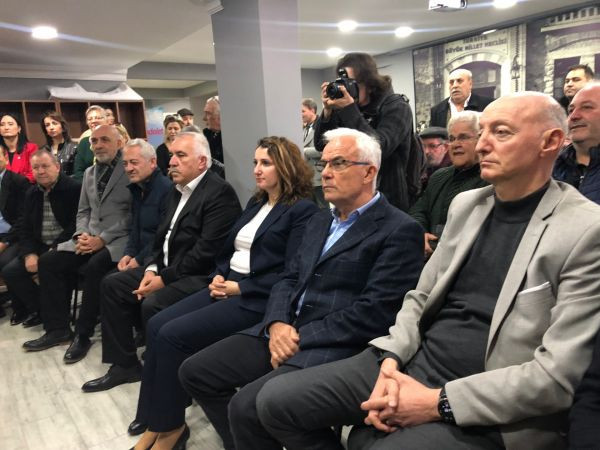 Hürriyet, Çakar’ın adaylık açıklamasına katılmadı!