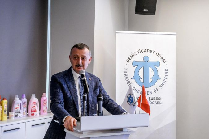 DTO Kocaeli, yılın son meclisini Büyükakın’ın katılımıyla yaptı