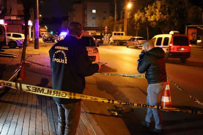 Tartıştığı şahsa kurşun yağdırdı, yoldan geçen vatandaşı vurdu