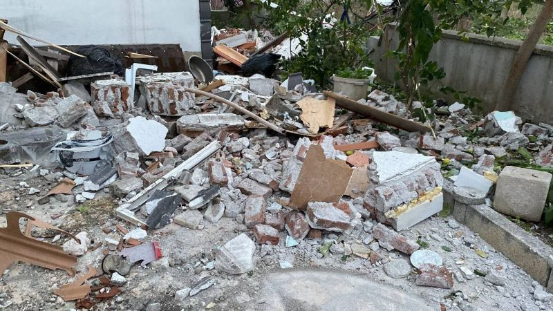 Korkunç patlamanın hasarı, gün ağarınca ortaya çıktı