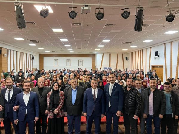 Erdoğan seçim tarihini açıkladı AKP İzmit’te vites yükseltti