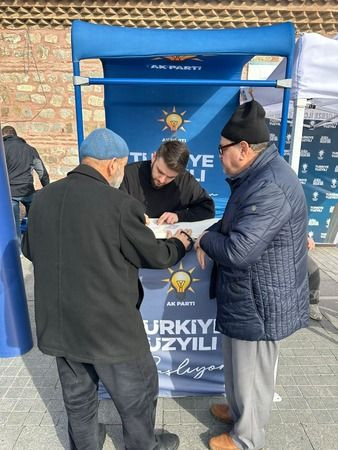 Cep yakan pazarda AKP’ye ilgi, DEVA’ya tepki!