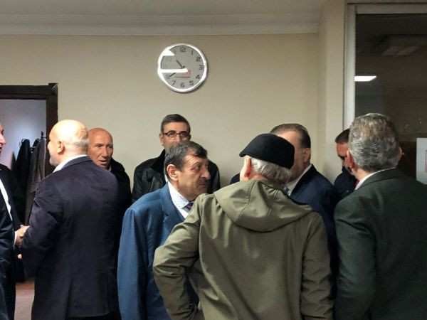 AKP’de temayül kalabalığı!