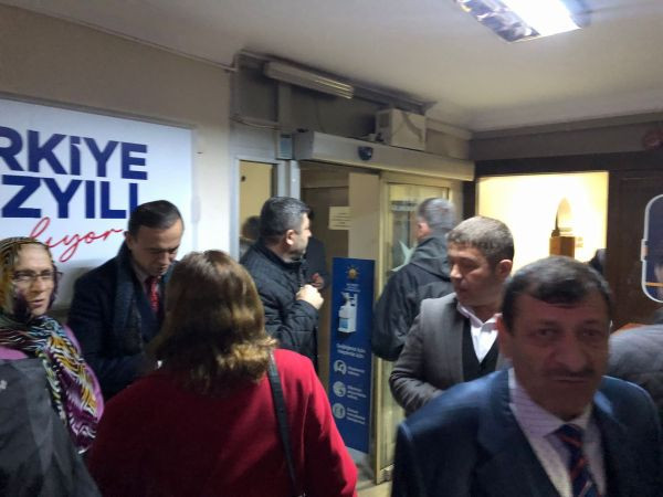AKP’de temayül kalabalığı!