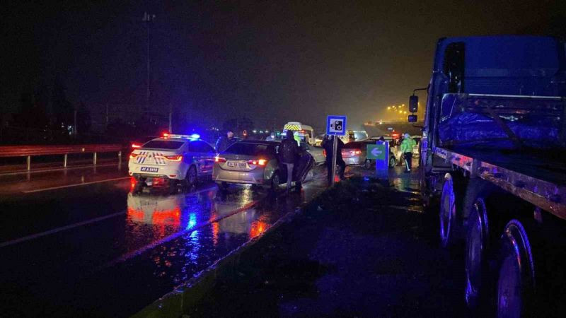 Kocaeli’de film sahnelerini aratmayacak kovalamaca, 2 polis yaralandı