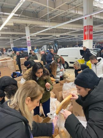 Büyükşehir Carrefoursa’yı kiraladı